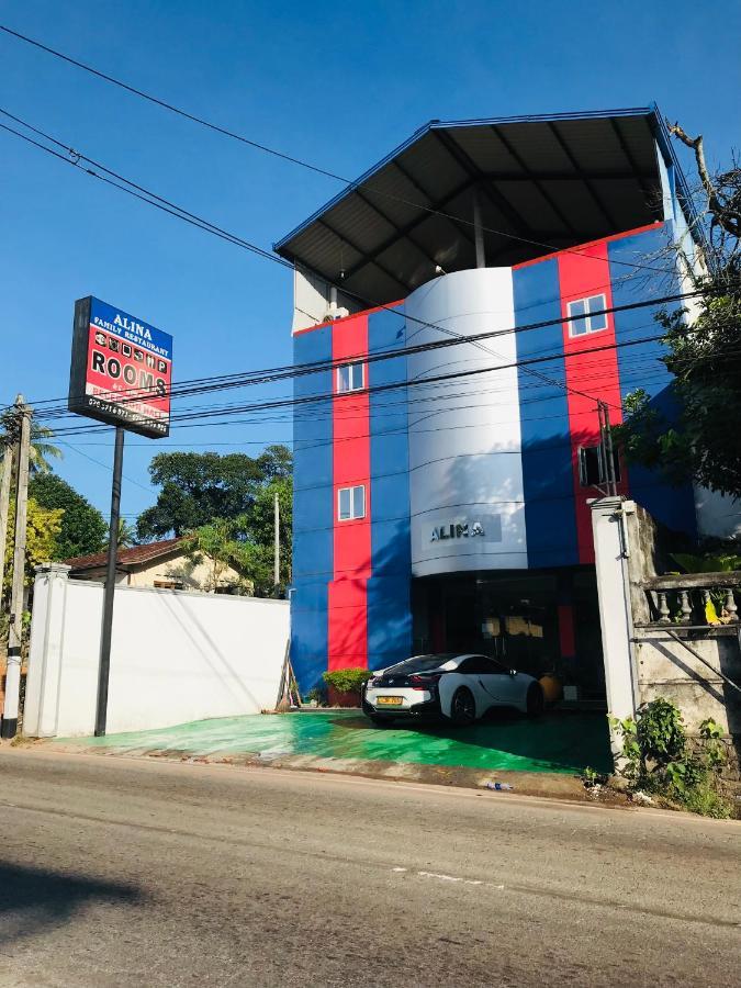 Alina Budget Hotel Kaduwela Exterior foto